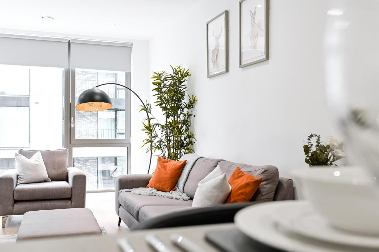 Khayat Homes - The Owelor - Two Bed Londýn Exteriér fotografie